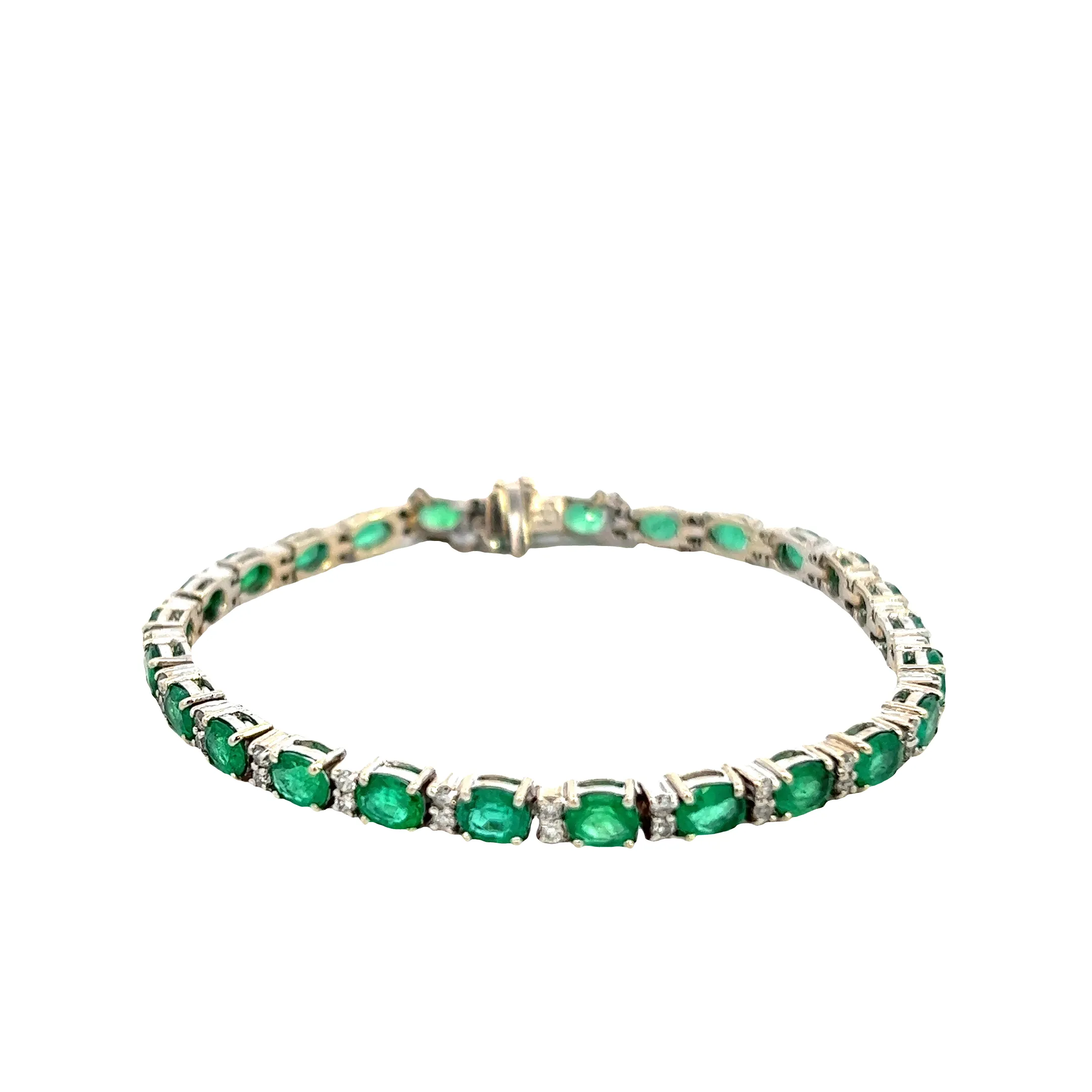 14KT White Gold Round Cut Diamond And Oval Emerald Bracelet