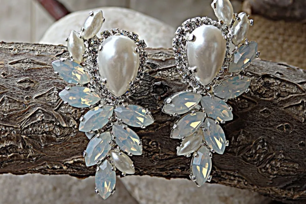 Bridal Cluster Pearl Earrings