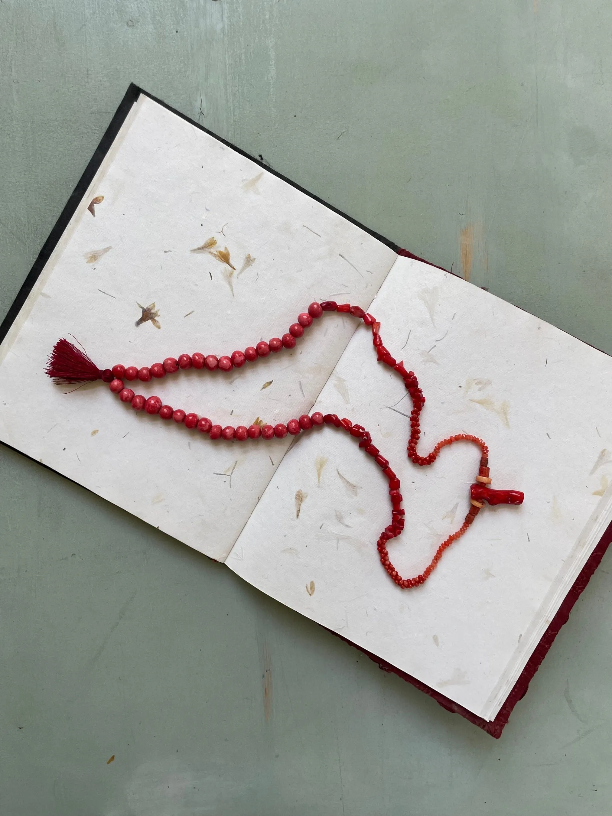 Coral beads necklace